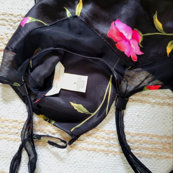 Private Luxuries floral slip - Picture 4 of 4